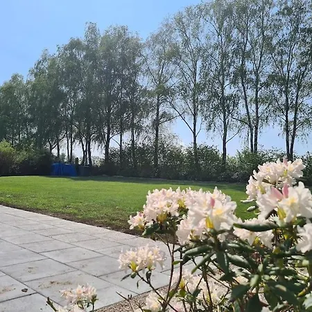 Ostsee-luxus-ferienwohnung דירה Sanitz