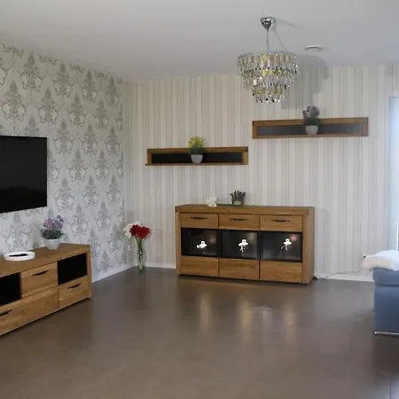 Ostsee-luxus-ferienwohnung דירה *