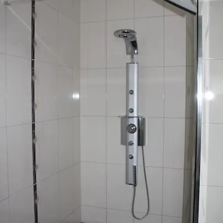 Ostsee-luxus-ferienwohnung * Sanitz