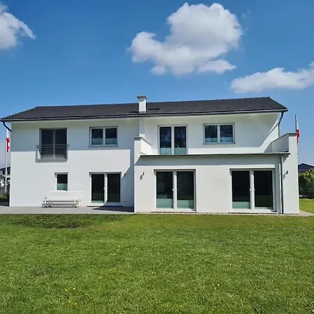 Ostsee-luxus-ferienwohnung דירה *